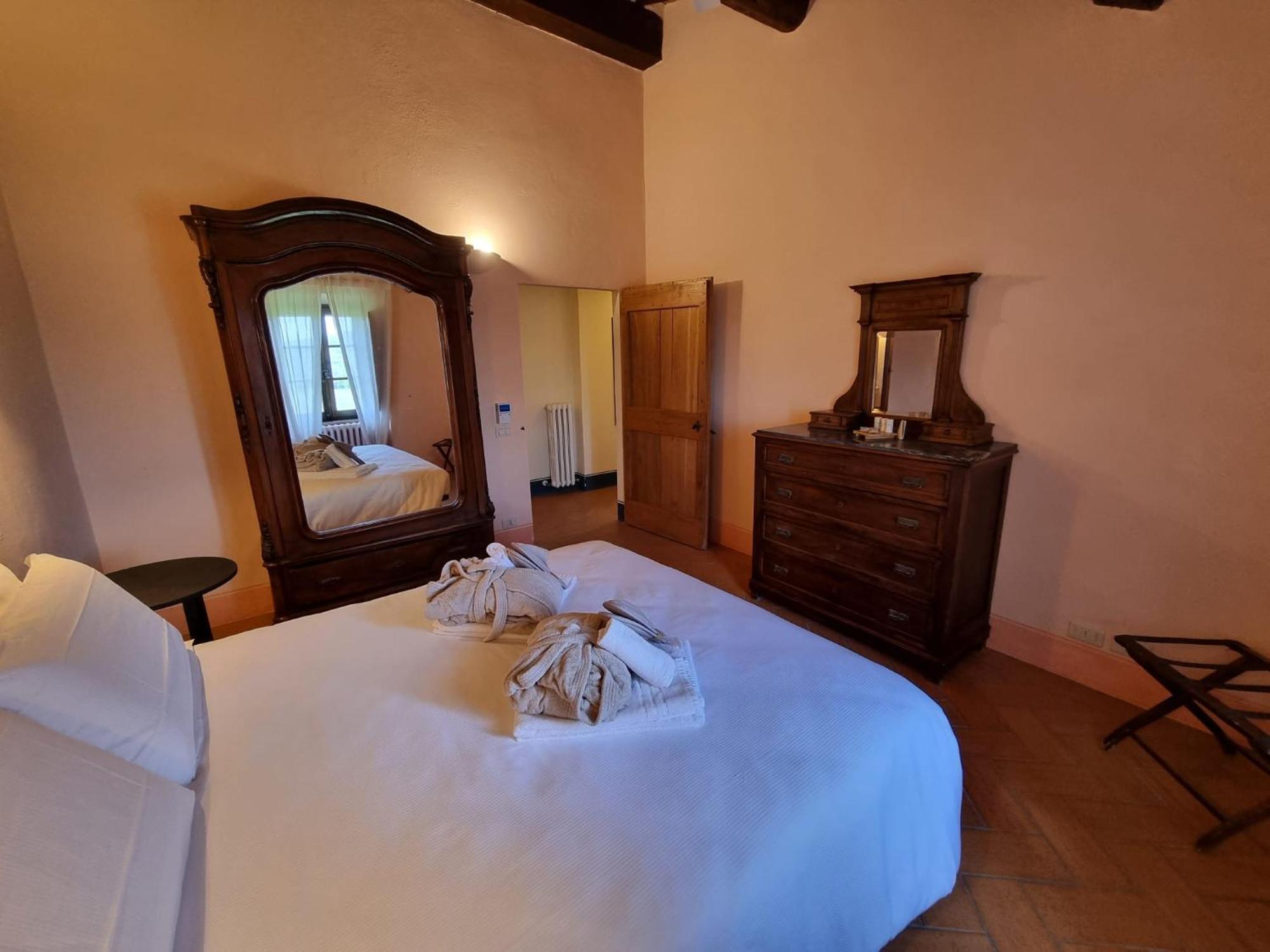 Agriturismo Le Sorbelle D'Orcia Con Piscina Pienza Kültér fotó