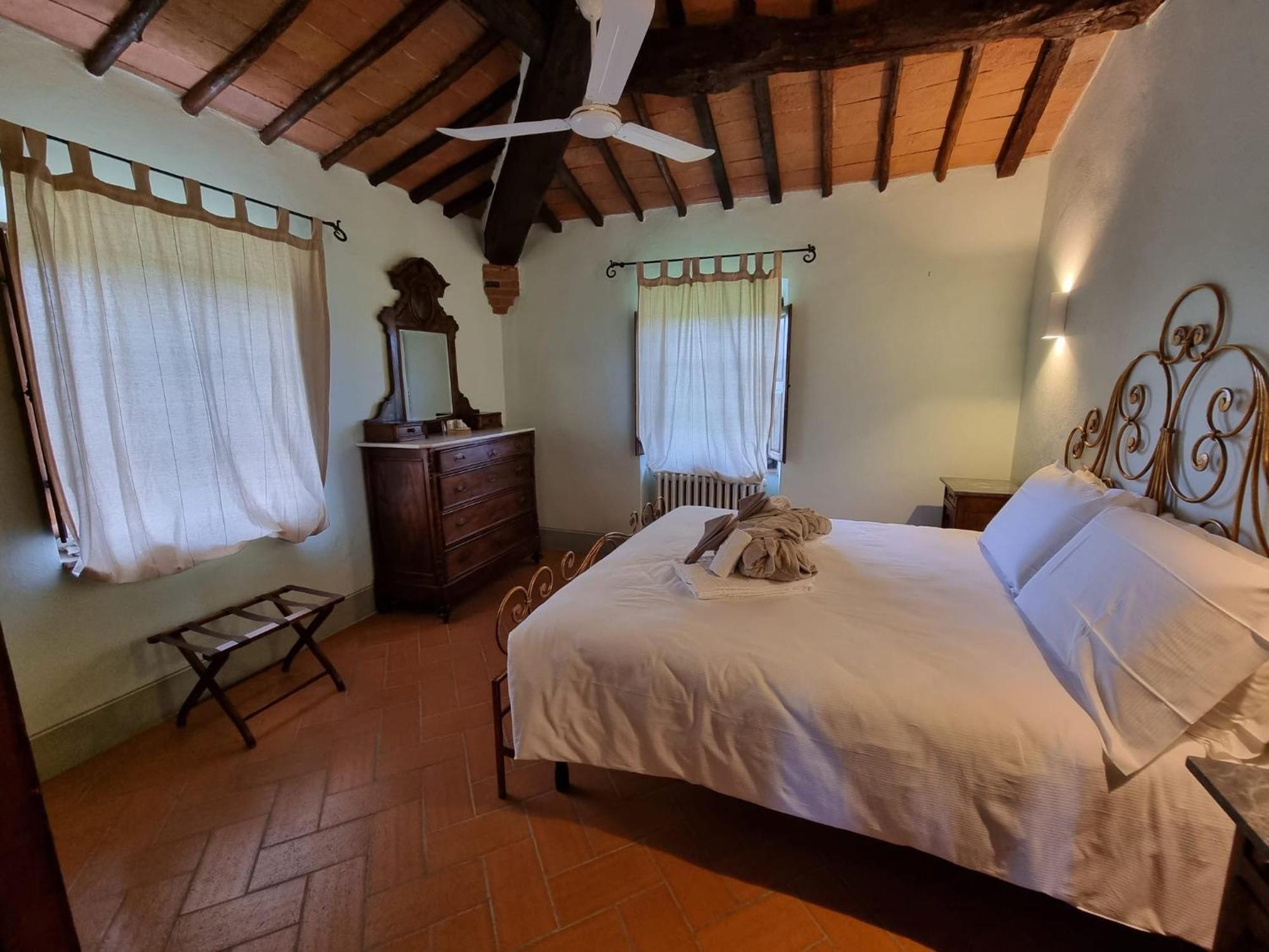 Agriturismo Le Sorbelle D'Orcia Con Piscina Pienza Kültér fotó